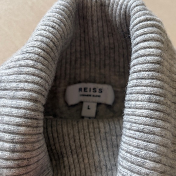 REISS cashmere blend womens sz large gray turtle neck sweater $450 - Picture 3 of 9